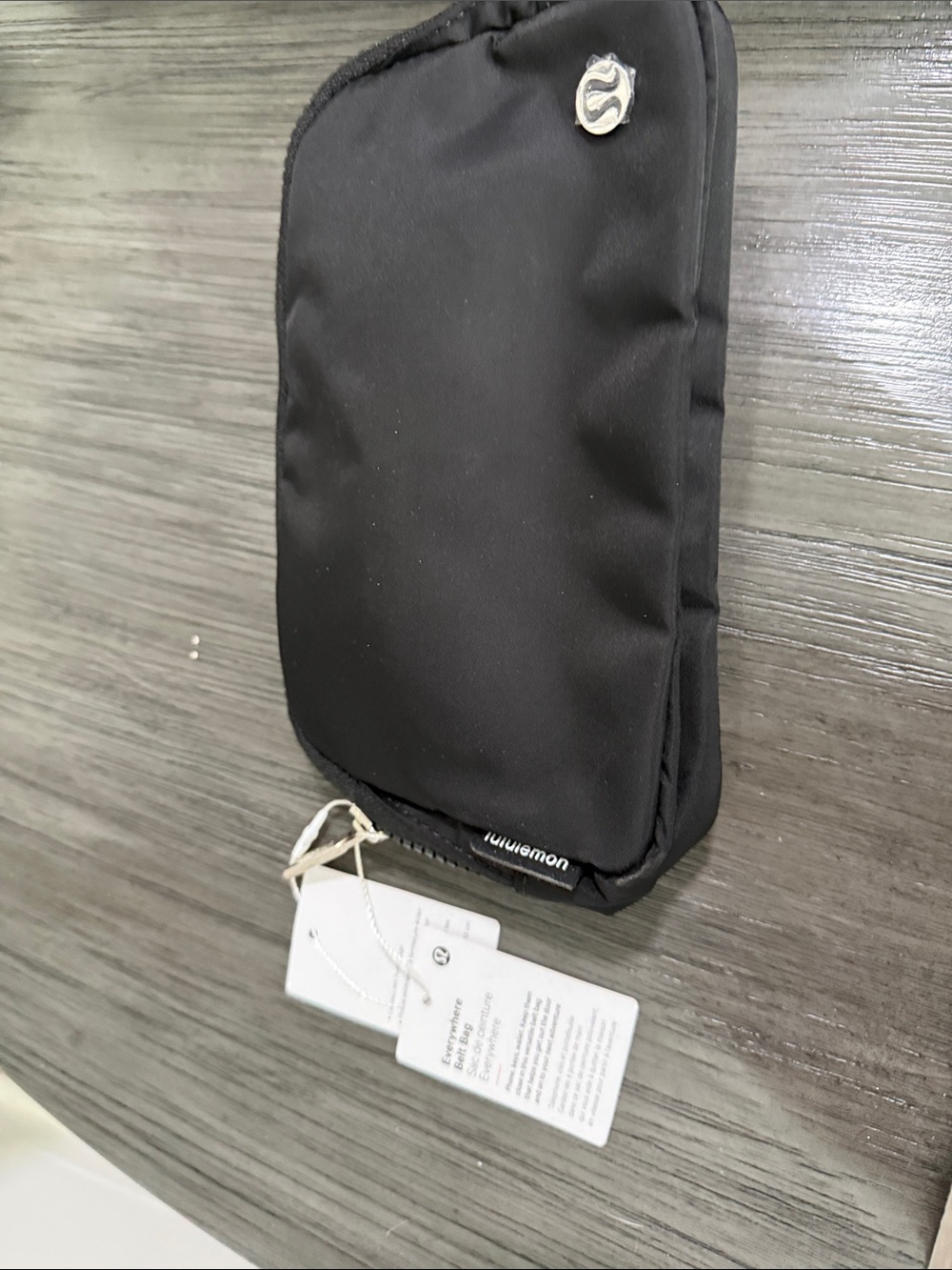 lululemon athletica NWT EVERYWHERE Belt bag